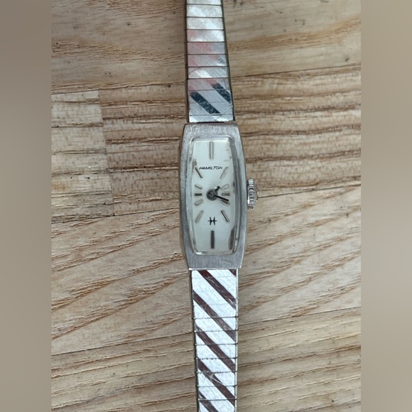 Hamilton Ladies Watch RARE 10KT Gold Plated Bezel Gold Plated Stripe Bracelet - Picture 1 of 14